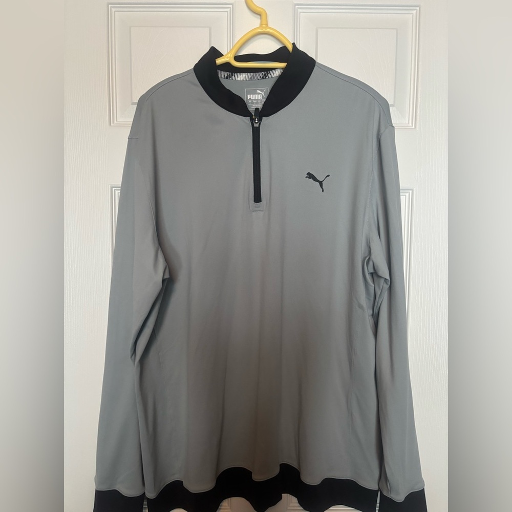 Puma Golf Men’s Quarter Zip Ling Skeeve shirt - Size Large